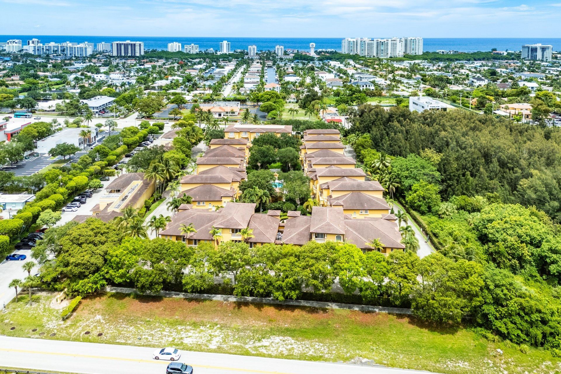 210 NE 69th Circle, Boca Raton, FL 33487 Photo