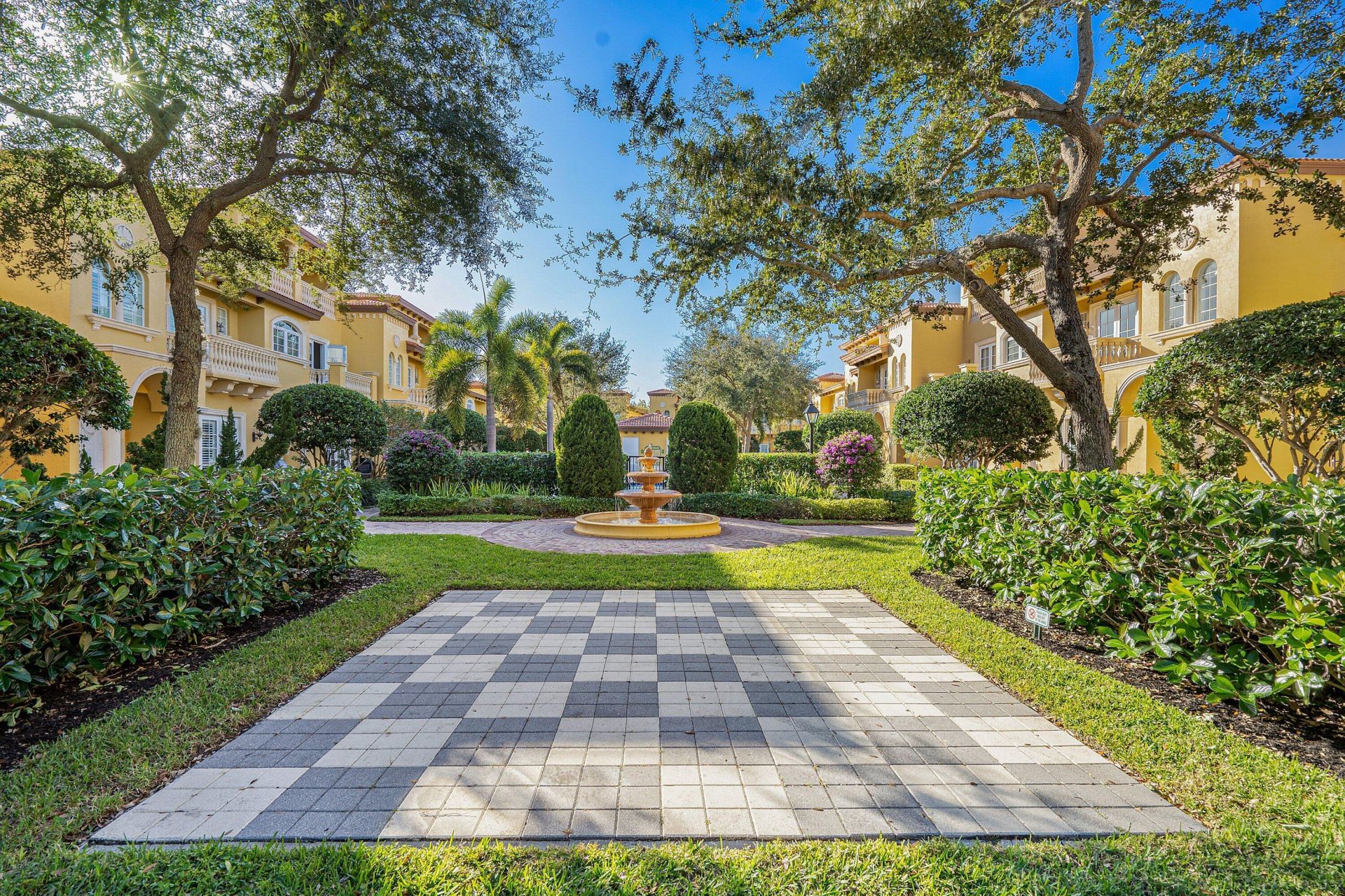 210 NE 69th Circle, Boca Raton, FL 33487 Photo
