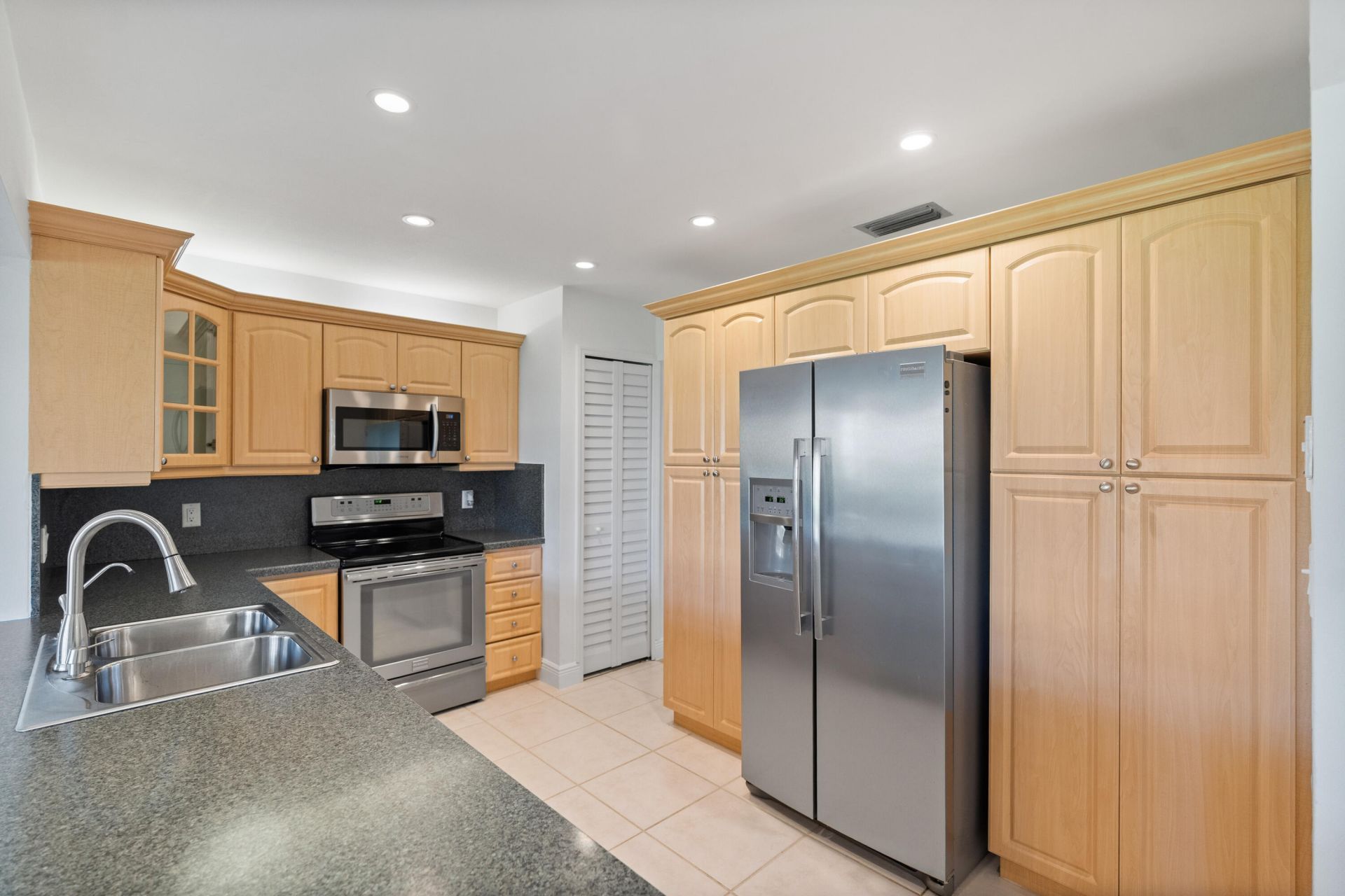 18051 S 104th Ter Terrace S, Boca Raton, FL 33498 Photo