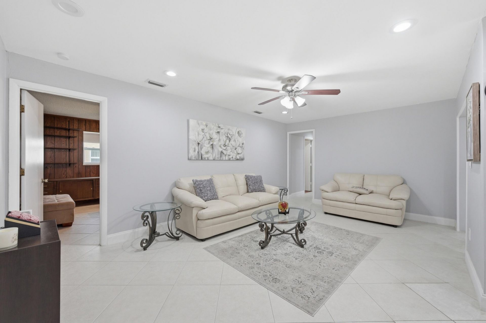 8386 Shadow Wood Boulevard, Coral Springs, FL 33071 Photo