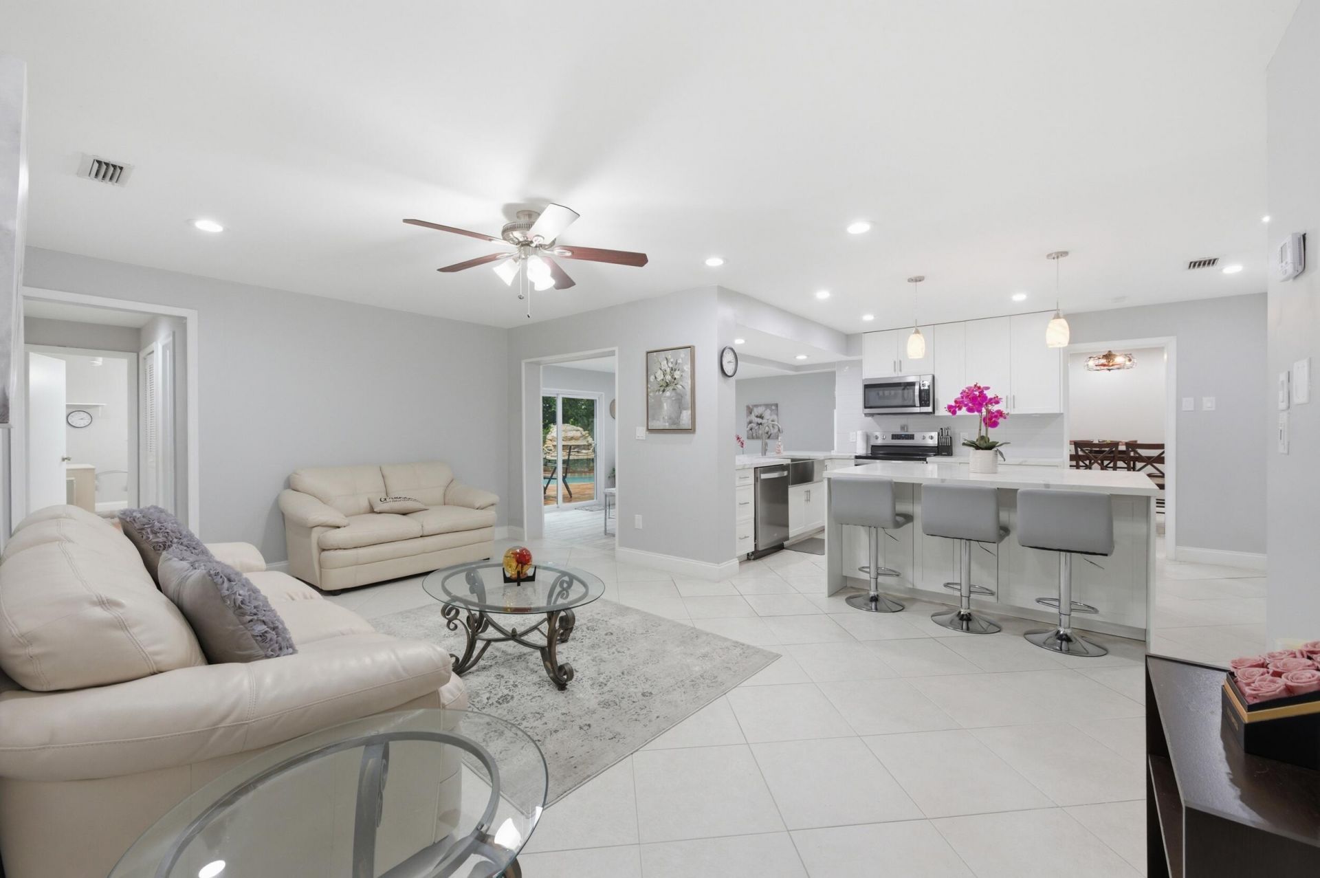 8386 Shadow Wood Boulevard, Coral Springs, FL 33071 Photo
