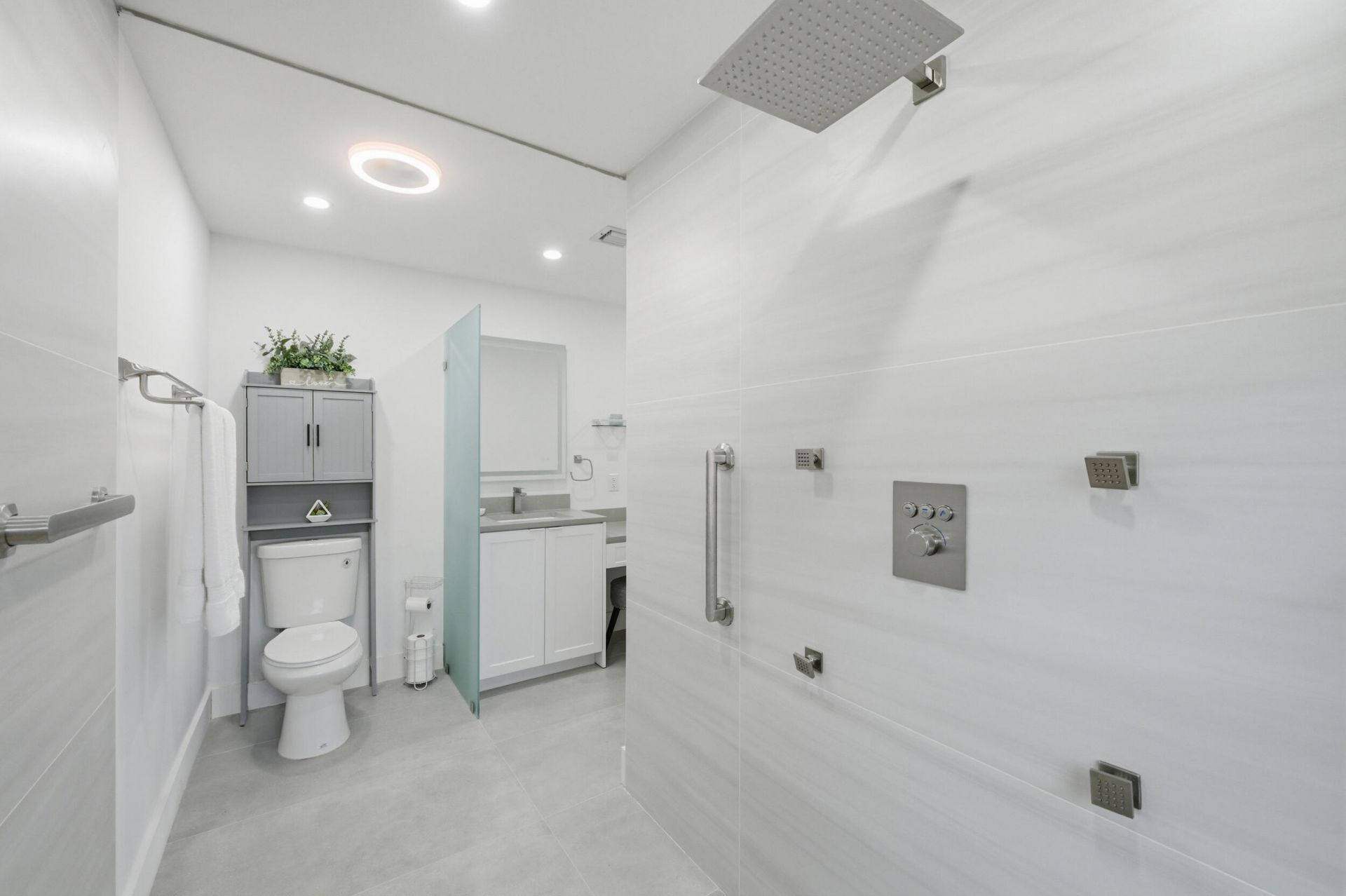 8386 Shadow Wood Boulevard, Coral Springs, FL 33071 Photo