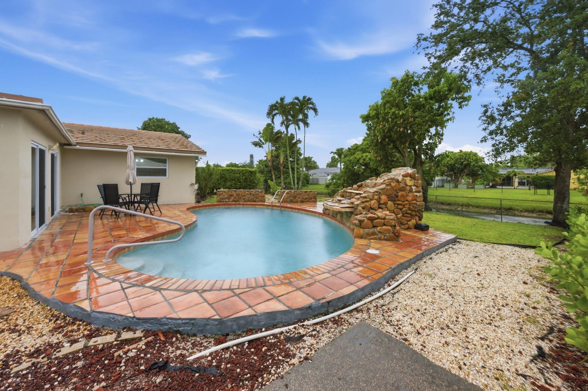 8386 Shadow Wood Boulevard, Coral Springs, FL 33071 Photo