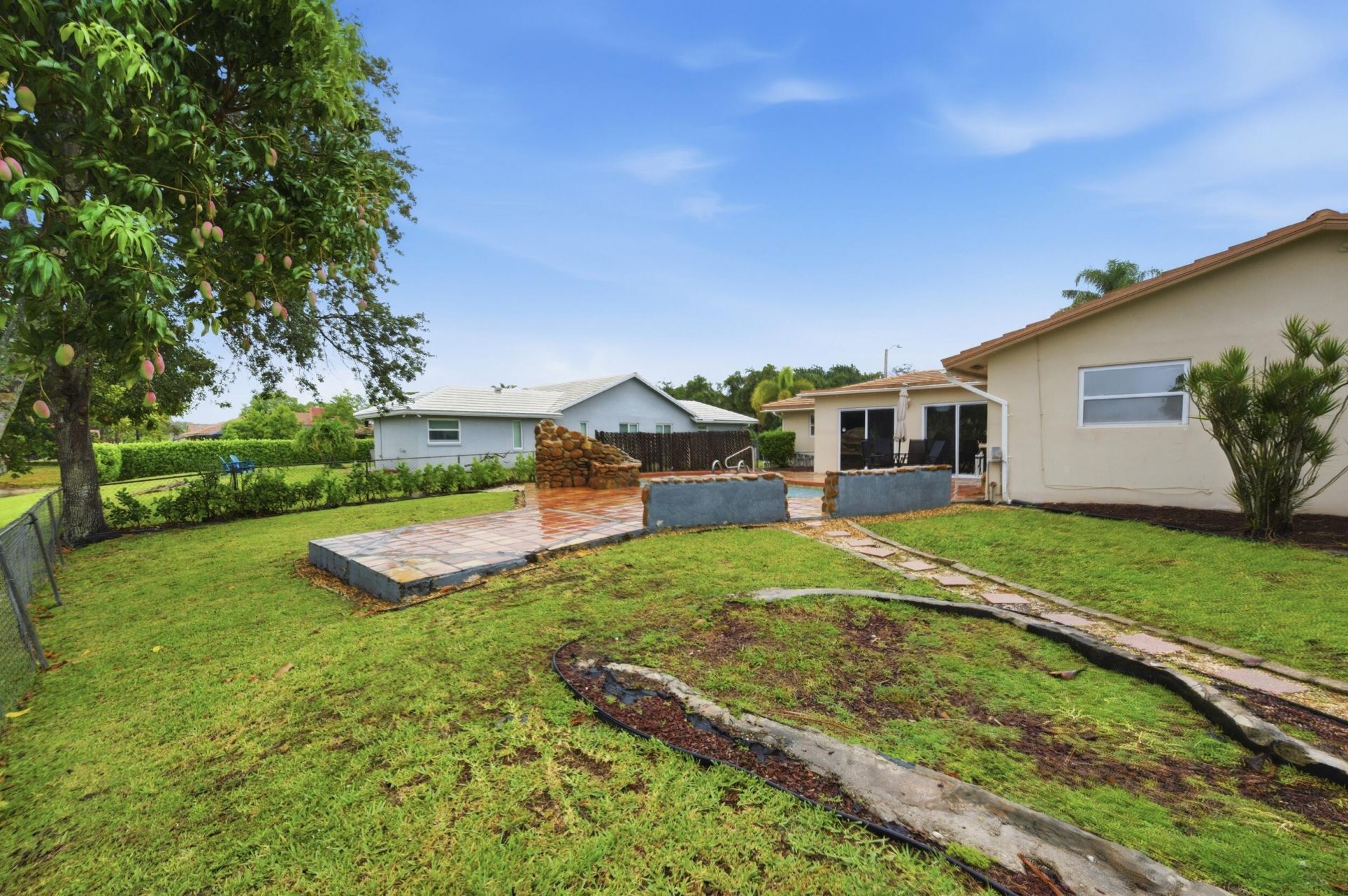 8386 Shadow Wood Boulevard, Coral Springs, FL 33071 Photo