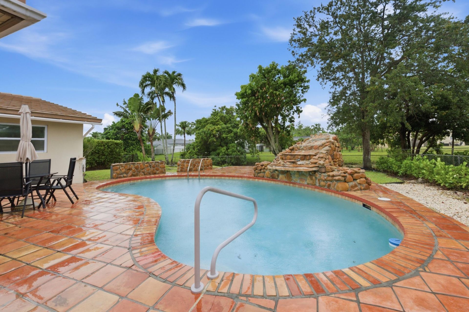 8386 Shadow Wood Boulevard, Coral Springs, FL 33071 Photo