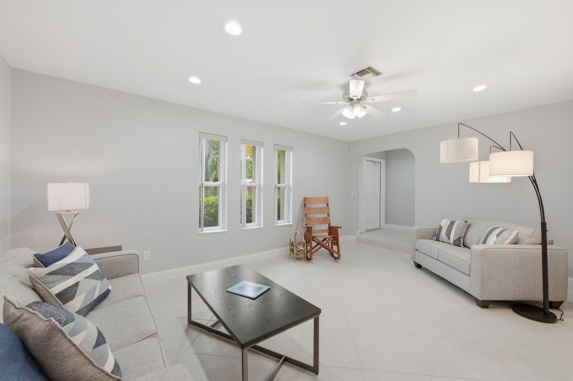 8386 Shadow Wood Boulevard, Coral Springs, FL 33071 Photo