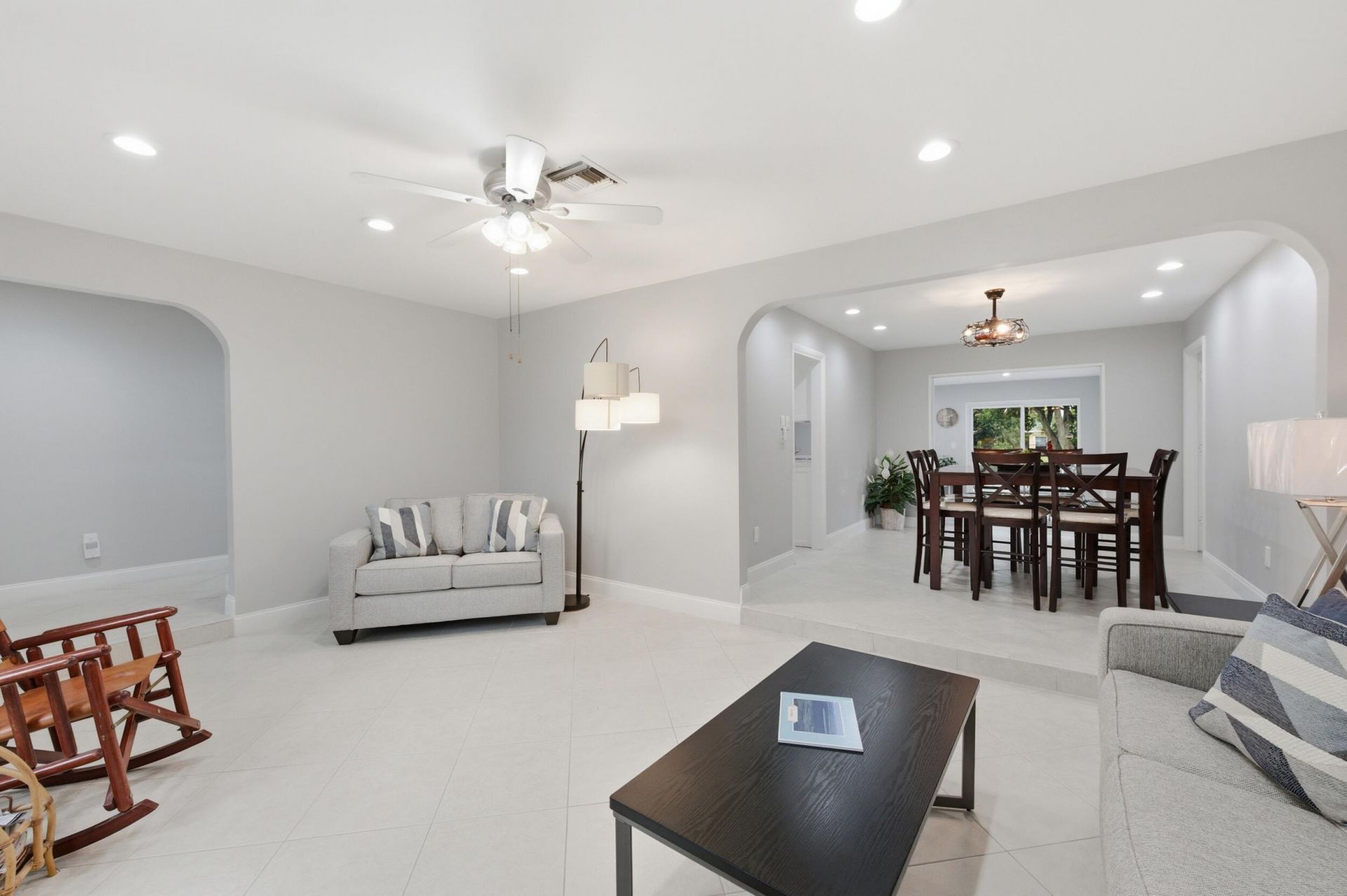 8386 Shadow Wood Boulevard, Coral Springs, FL 33071 Photo