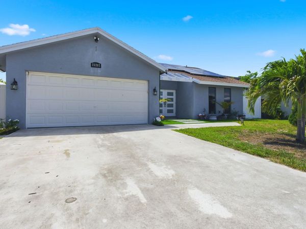 23287 SW 60th Avenue, Boca Raton, FL 33428