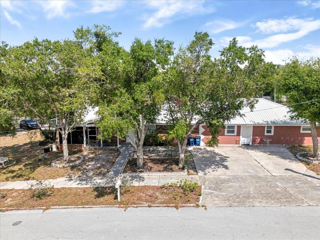 216 Micco Avenue, Sebring, FL 33870 Photo