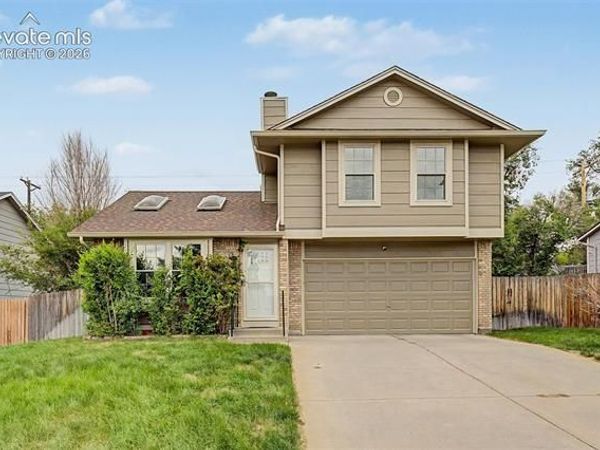 640 Lindstrom Drive, Colorado Springs, CO 80911