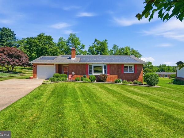 13712 HILLSIDE AVENUE , THURMONT, MD 21788