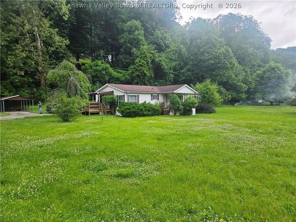 20 Bungalow Road, Charleston, WV 25306