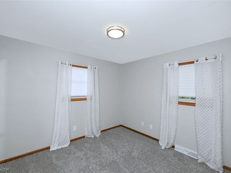 2217 40th Street NE, Canton, OH 44705 Photo 15