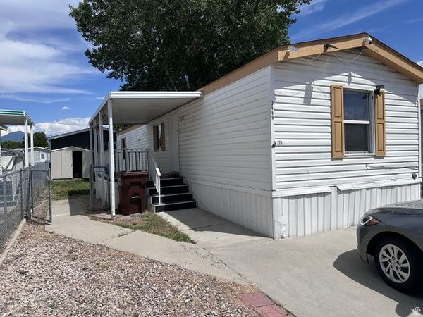 3669 S WILLOW HOLLOW RD W, West Valley City, UT 84119