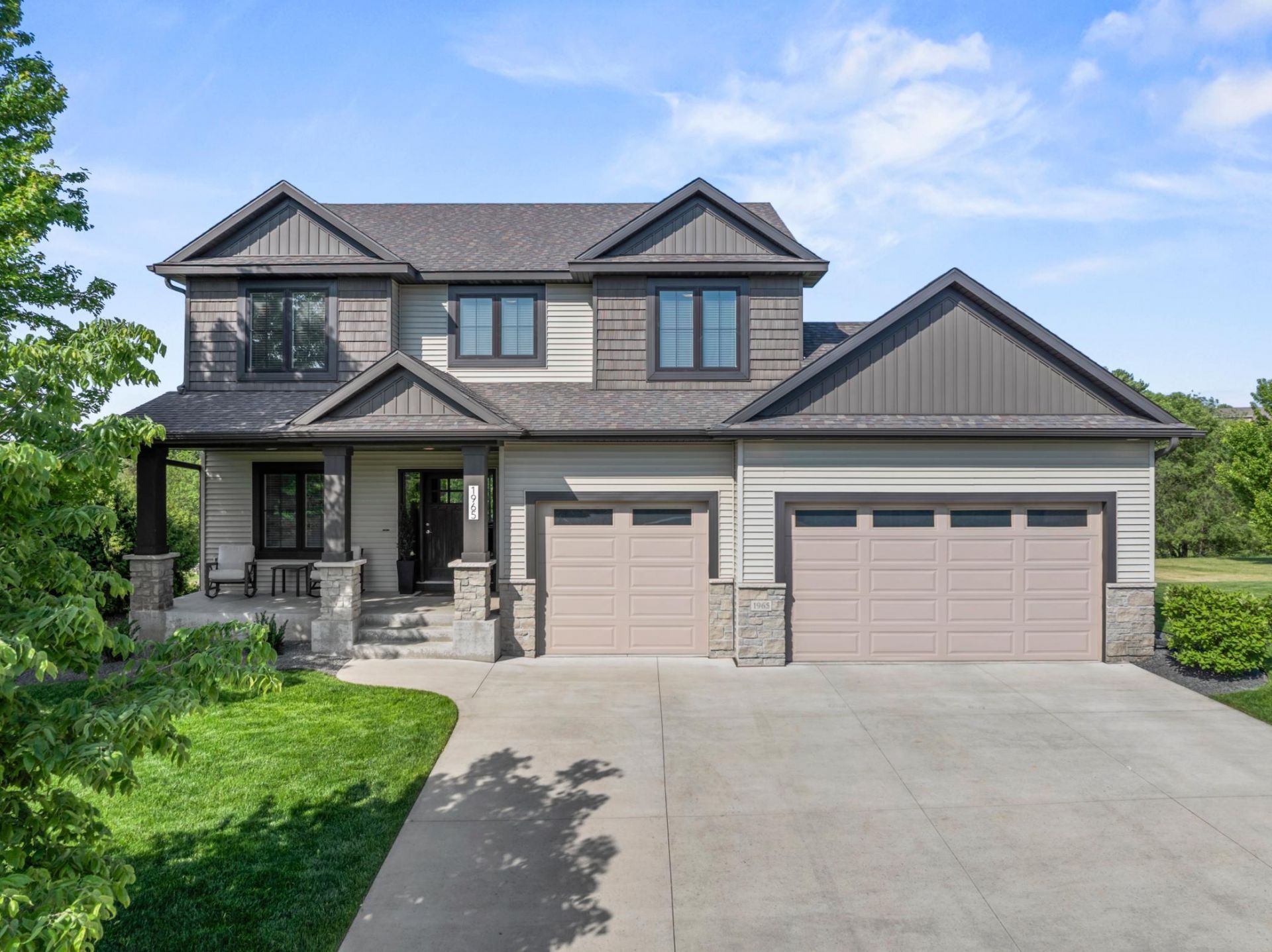 1965 Kerry Drive NE, Rochester, MN 55906