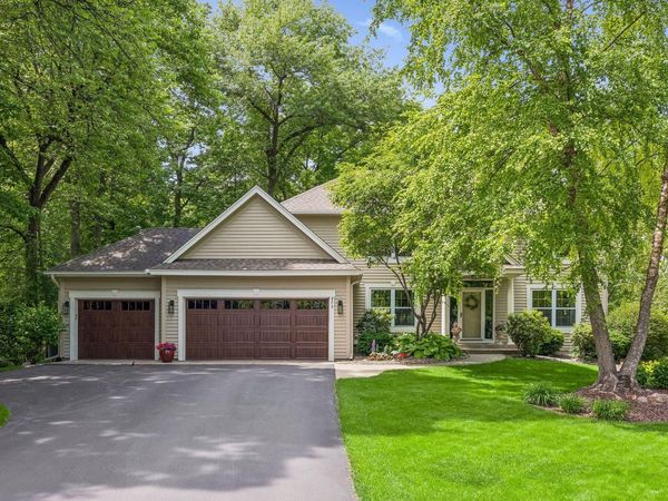 875 Fernbrook Lane N, Plymouth, MN 55447