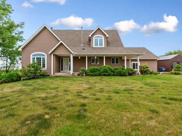 8785 E 275th Street, Elko New Market, MN 55020
