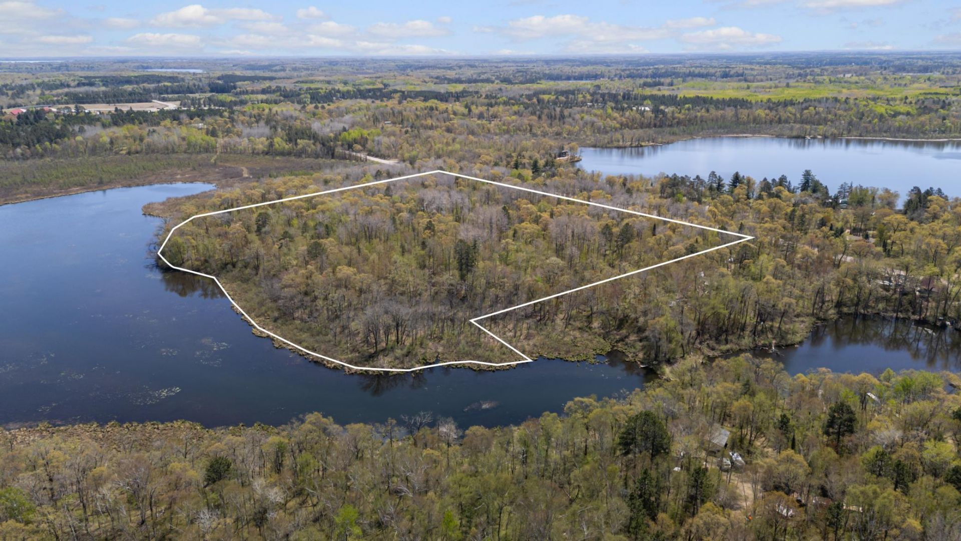 3918 County Road 168 , Pequot Lakes, MN 56472
