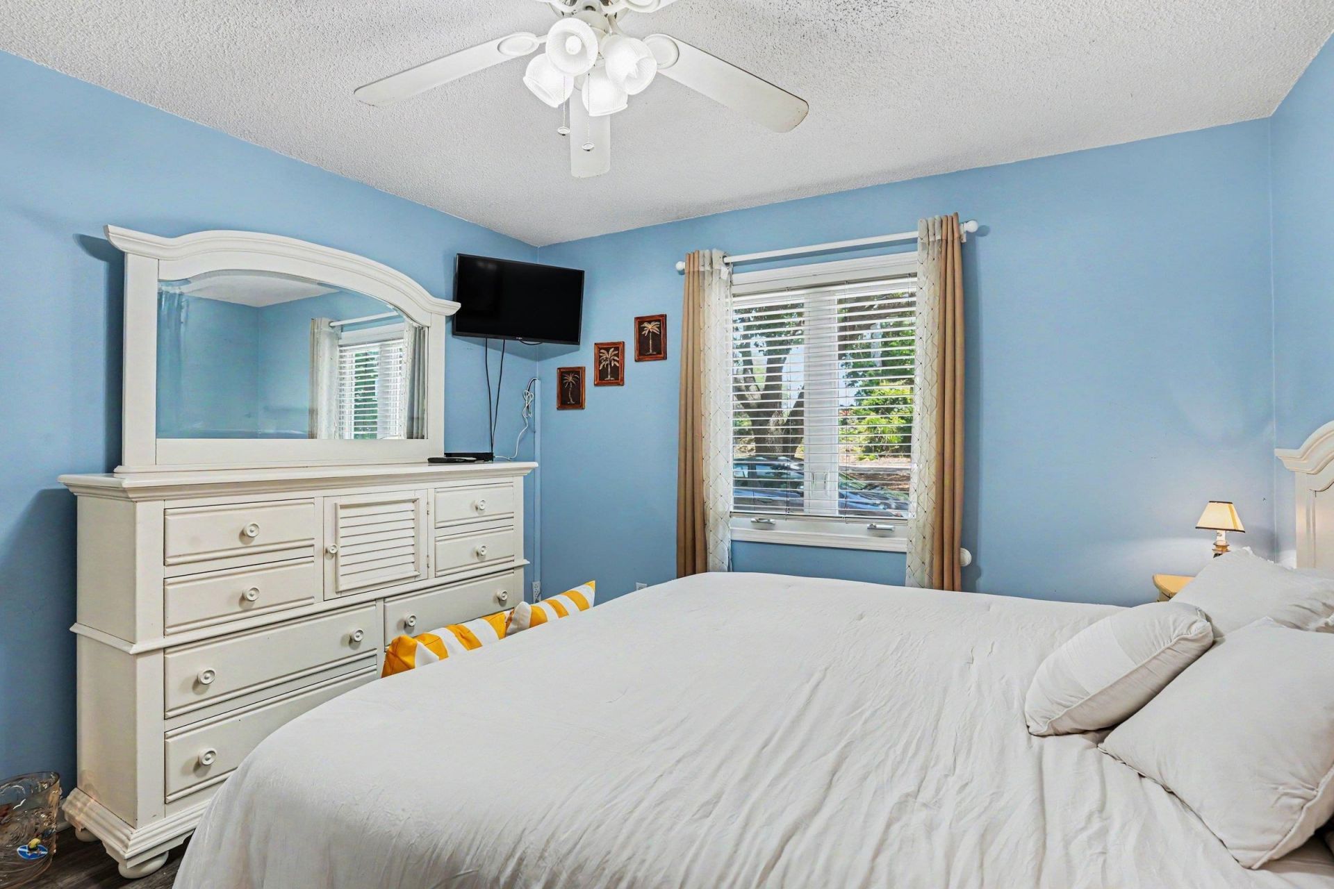 2010 Sand Dunes Dr.  Photo 18