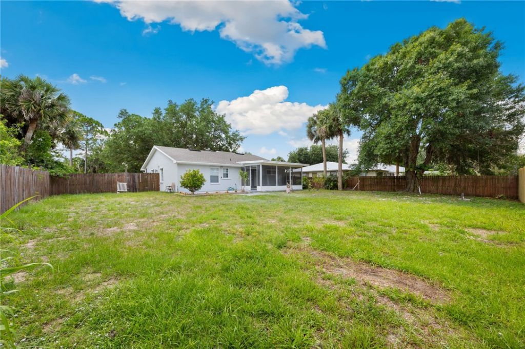 1010 Clearmont Street , Sebastian, FL 32958 Photo
