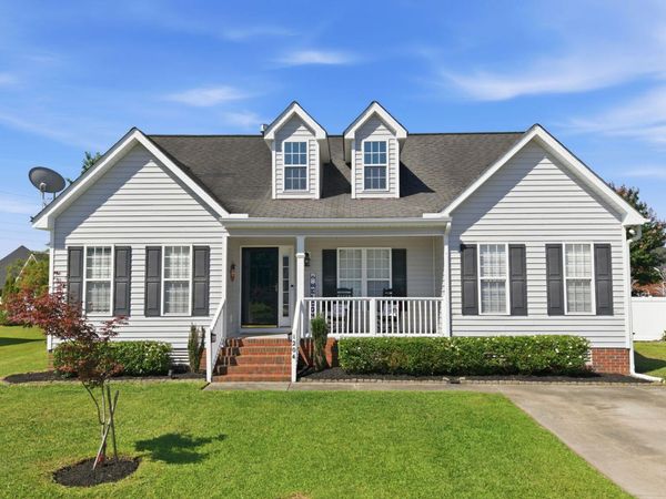 1204 Quarterpath Drive , Winterville, NC 28590