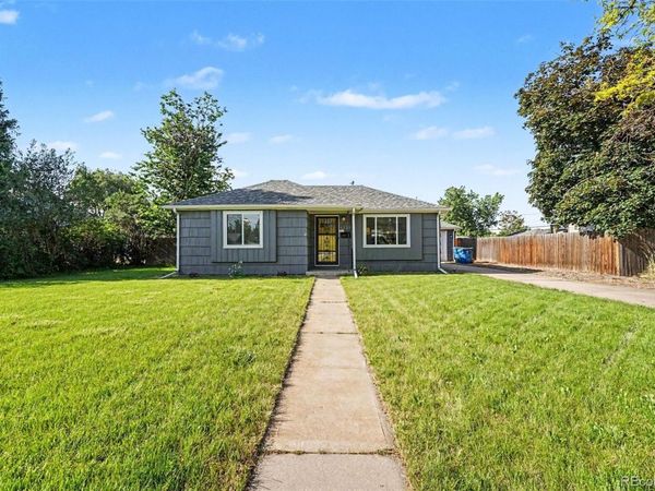 6230 W 46th Avenue , Wheat Ridge, CO 80033