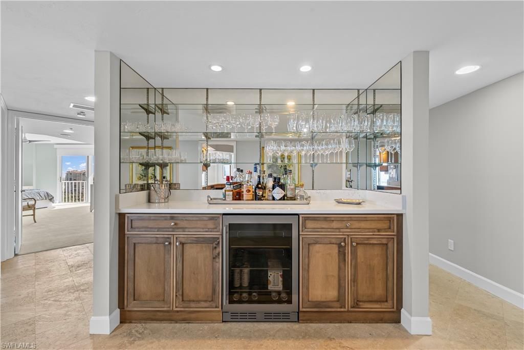 8111 Bay Colony Dr, Unit 1904, Naples, FL 34108 Photo