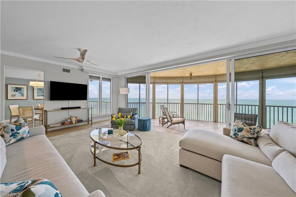 8111 Bay Colony Dr, Unit 1904, Naples, FL 34108 Photo