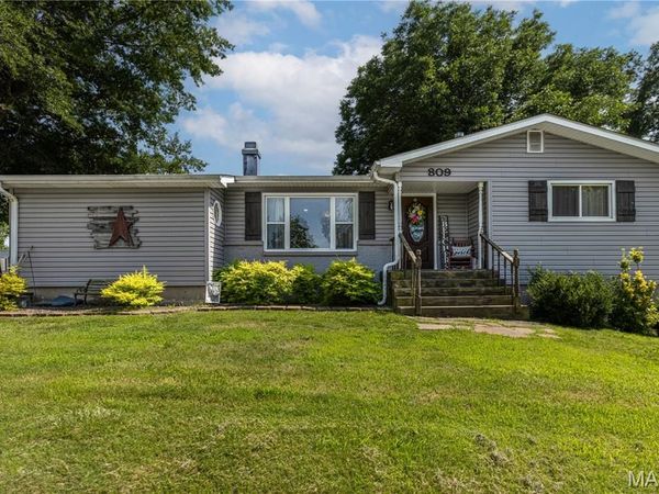 809 Boucher Street, Dexter, MO 63841