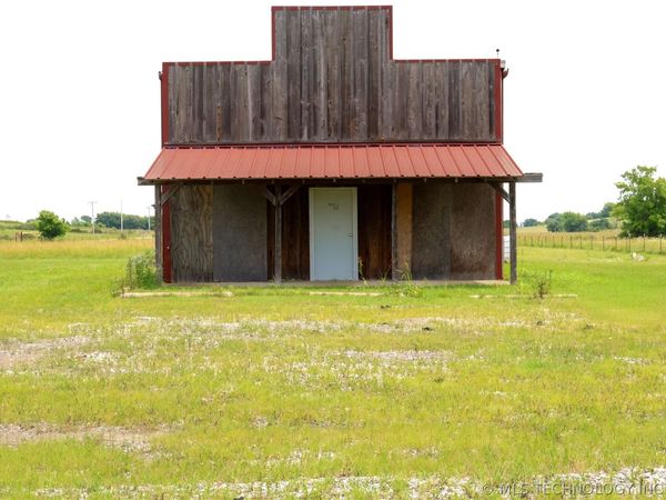 5577 W 630 Road , Chouteau, OK 74337