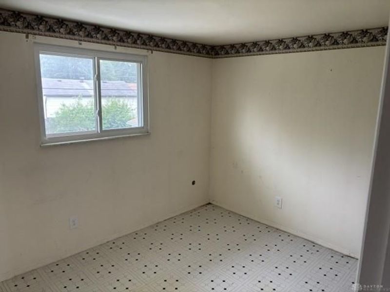 7611 Shepherdess Drive, Huber Heights, OH 45424 Photo 8