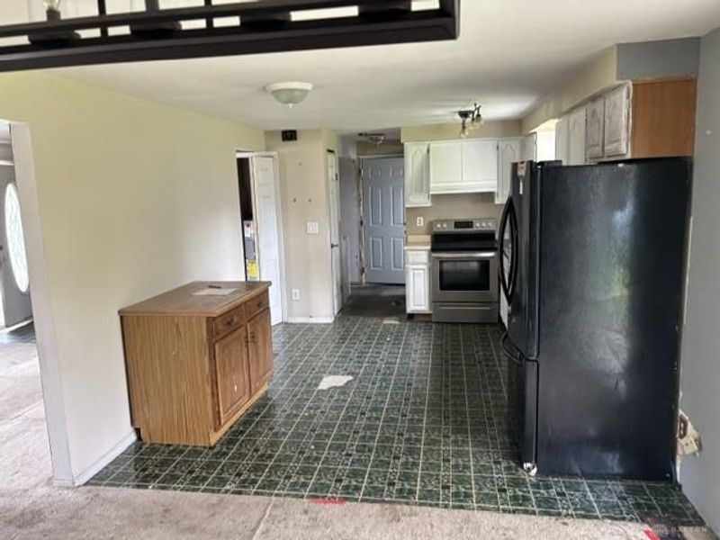 7611 Shepherdess Drive, Huber Heights, OH 45424 Photo 9