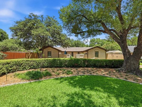 3066 Ponder Place , Dallas, TX 75229