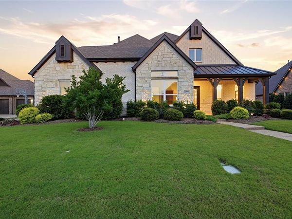 642 Sheldon Drive , Trophy Club, TX 76262
