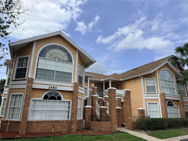 2490 SWEETWATER CLUB CIRCLE , Unit 67, KISSIMMEE, FL 34746