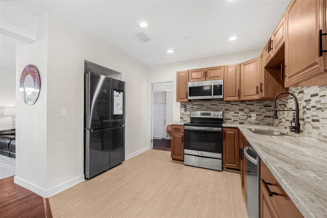 3301 9th Avenue N, Saint Petersburg, FL 33713 Photo