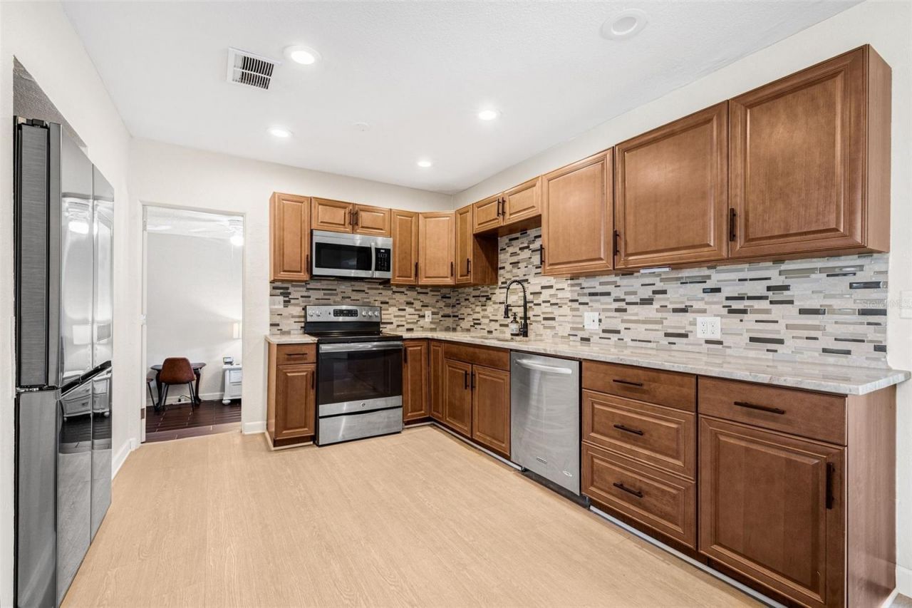 3301 9th Avenue N, Saint Petersburg, FL 33713 Photo