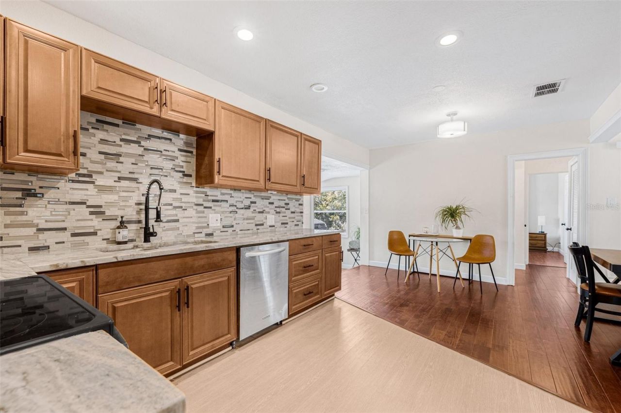 3301 9th Avenue N, Saint Petersburg, FL 33713 Photo