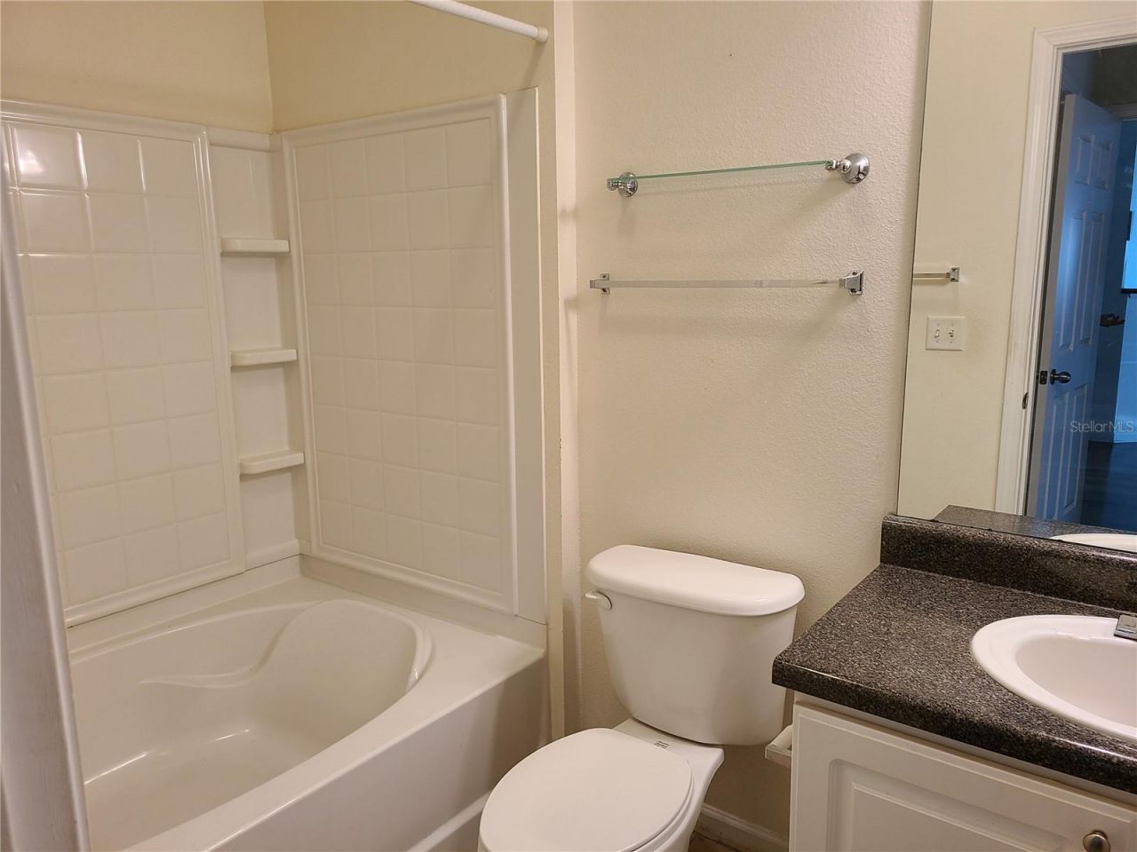 4802 51st Street W, Unit 619, Bradenton, FL 34210 Photo
