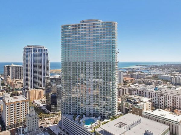 400 CENTRAL AVENUE , Unit 1601, ST PETERSBURG, FL 33701
