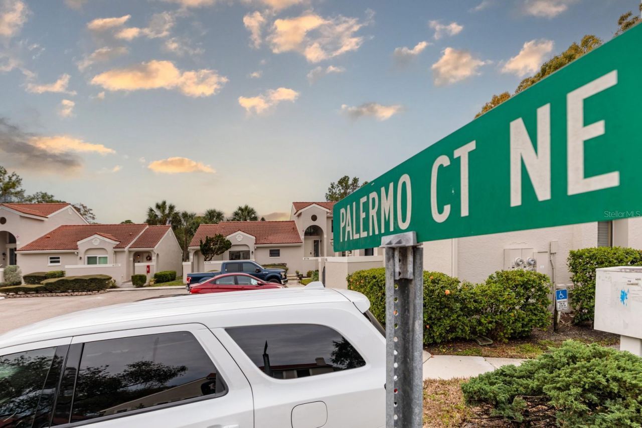 4774 Palermo Court Ne, Unit 4774, Saint Petersburg, FL 33703 Photo