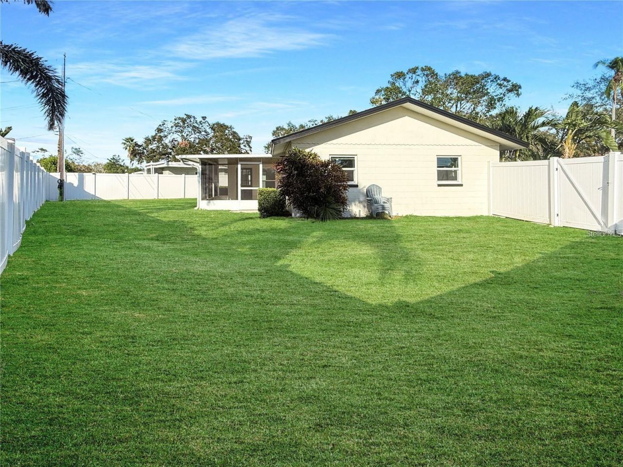 8802 109th Lane , Seminole, FL 33772 Photo