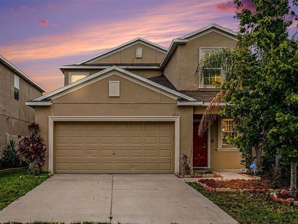 6711 BLUE MOON WAY , SUN CITY CENTER, FL 33573