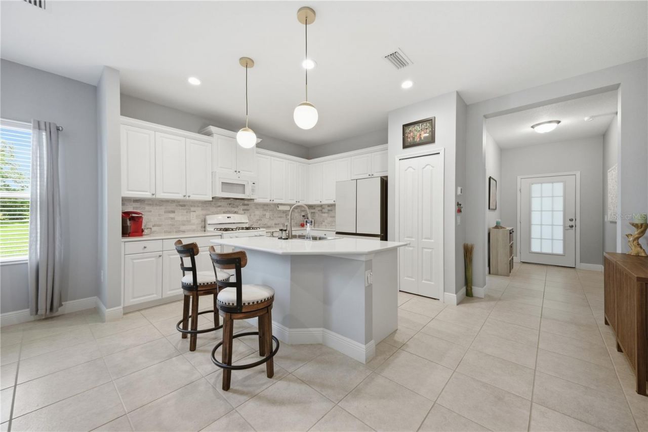4504 Deep Creek Terrace , Parrish, FL 34219 Photo