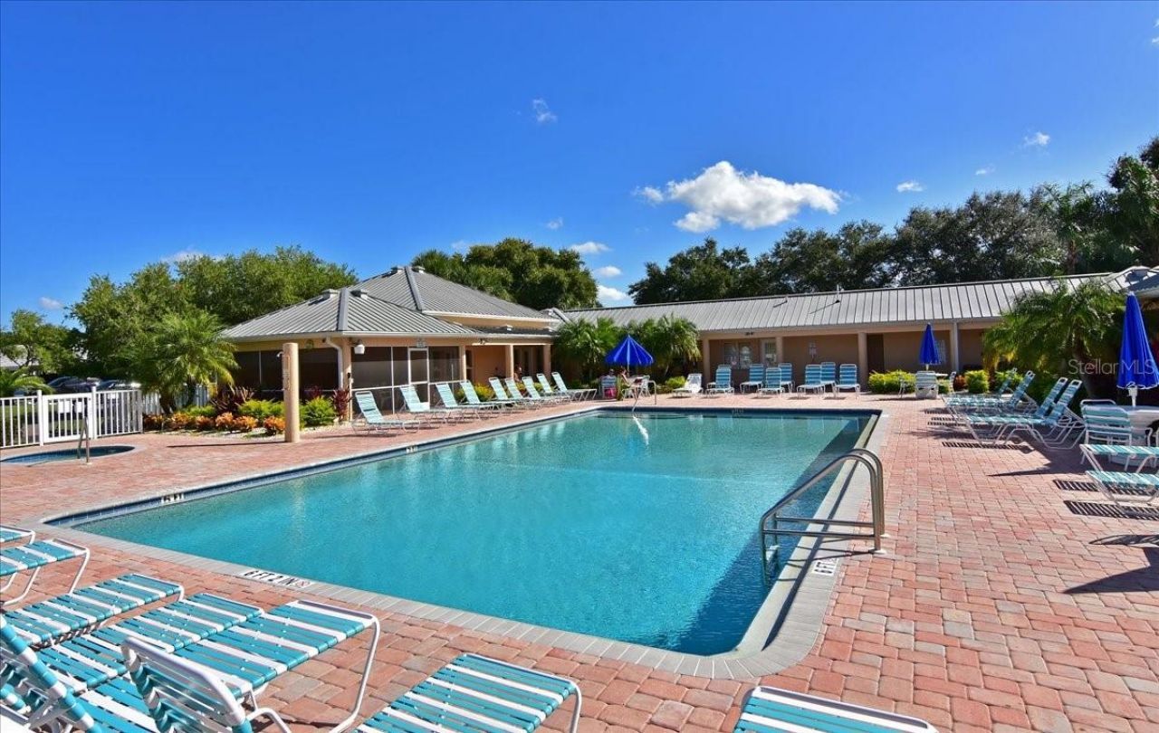 4550 Pinebrook Cir , Unit 506, Bradenton, FL 34209 Photo