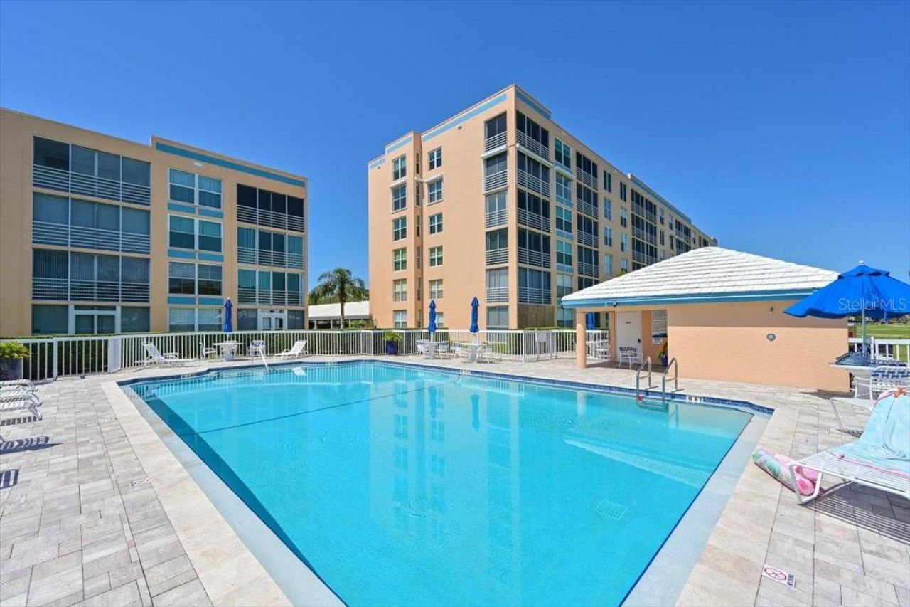 4550 Pinebrook Cir , Unit 506, Bradenton, FL 34209 Photo