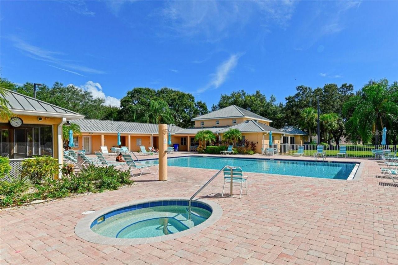 4550 Pinebrook Cir , Unit 506, Bradenton, FL 34209 Photo