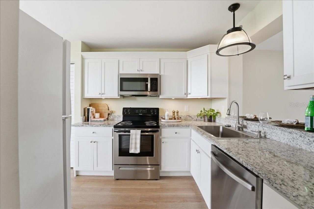 4550 Pinebrook Cir , Unit 506, Bradenton, FL 34209 Photo
