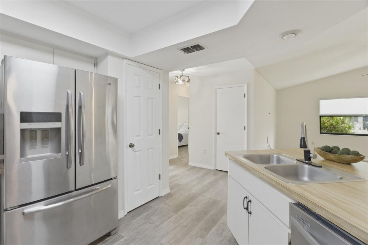 442 Pendleton Drive , Venice, FL 34292 Photo
