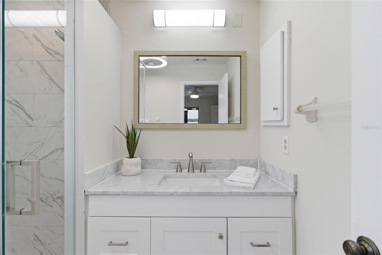 442 Pendleton Drive , Venice, FL 34292 Photo